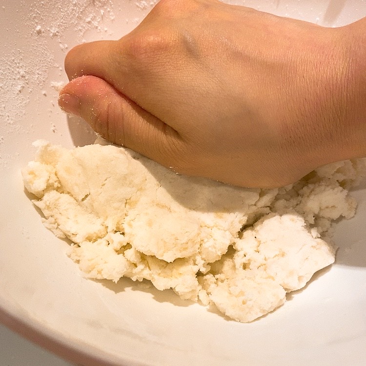 cheese-ball-dough